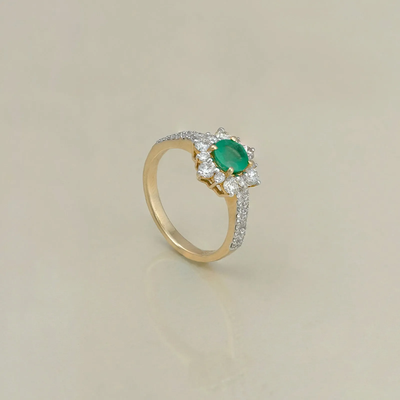 Amor Emerald Ring