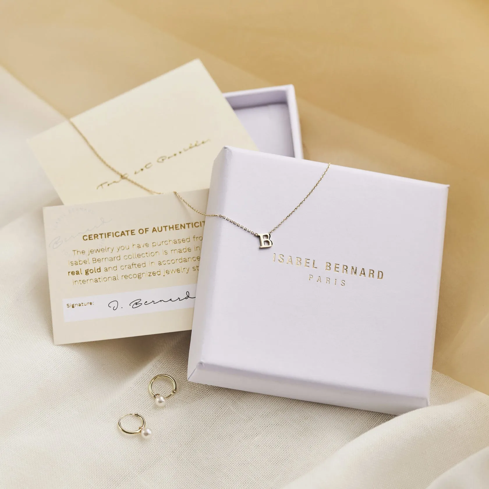 Rivoli Nina 14 karat gold necklace with royal link
